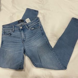 Abercrombie Super Super Skinny Jeans